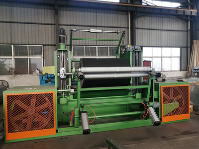 Round Block Peeling Machine