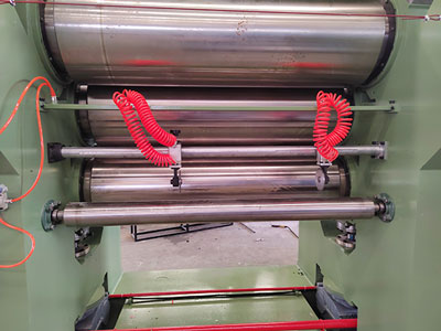 Three-Roll Rubber Calender