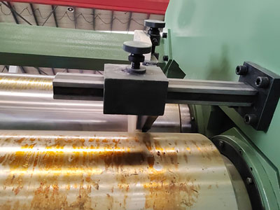 Three-Roll Rubber Calender
